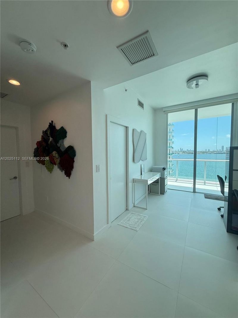 7928 East Dr , Unit 904, North Bay Village, FL 33141 Photo