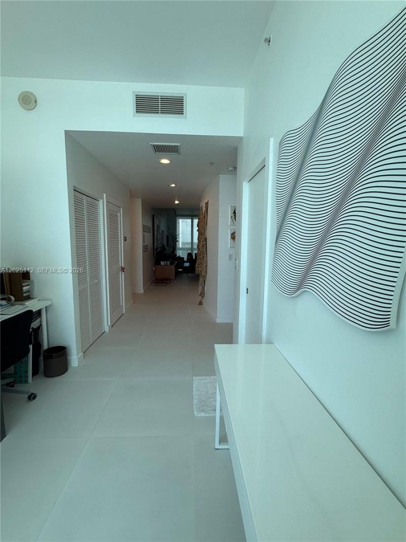7928 East Dr , Unit 904, North Bay Village, FL 33141 Photo