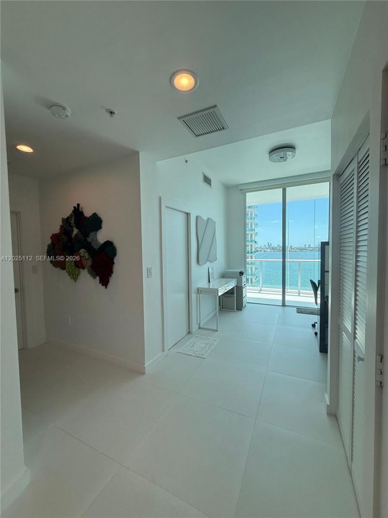 7928 East Dr , Unit 904, North Bay Village, FL 33141 Photo