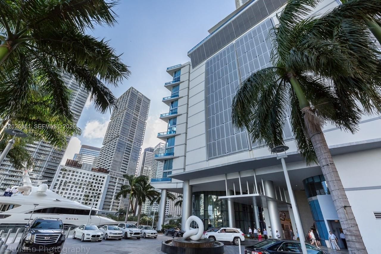 200 Biscayne Boulevard Way, Unit 3102, Miami, FL 33131 Photo