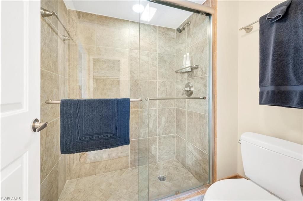 2800 Gulf Shore Blvd N, Unit 304, Naples, FL 34103 Photo
