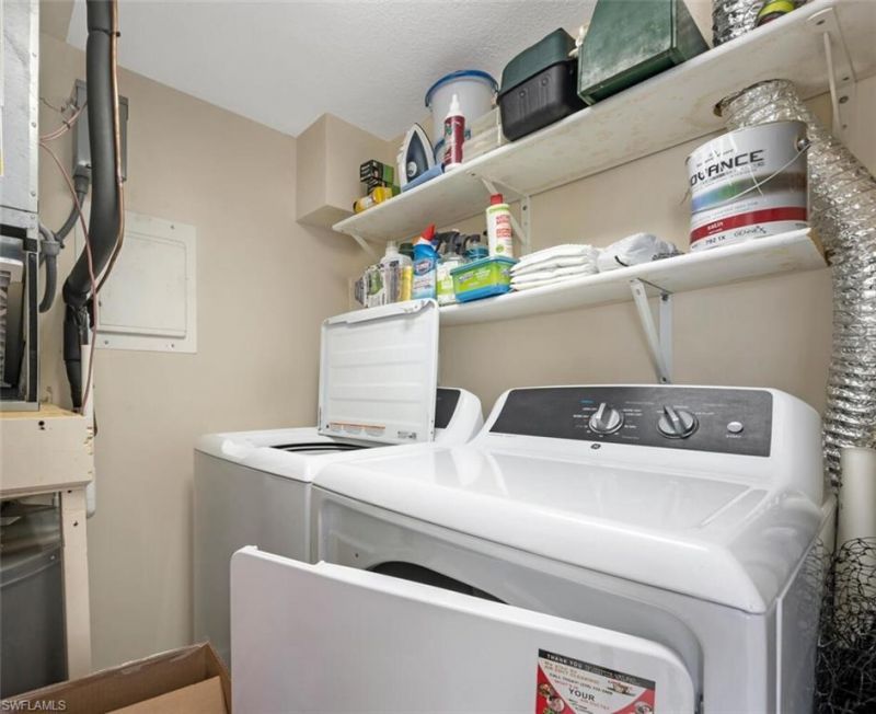 2800 Gulf Shore Blvd N, Unit 304, Naples, FL 34103 Photo