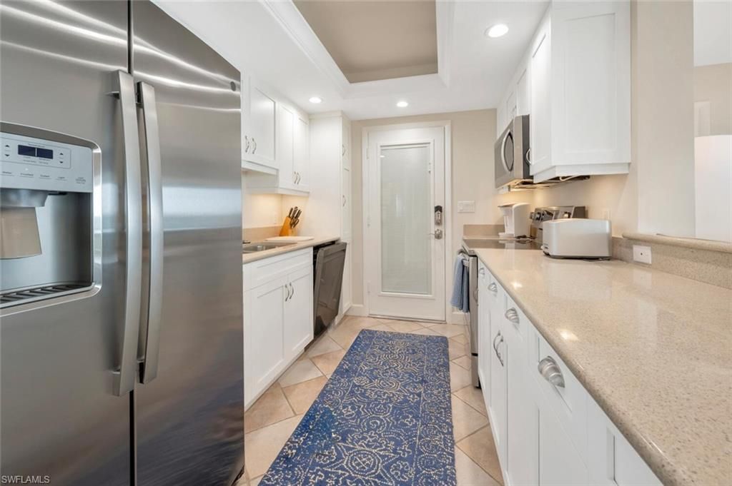 2800 Gulf Shore Blvd N, Unit 304, Naples, FL 34103 Photo