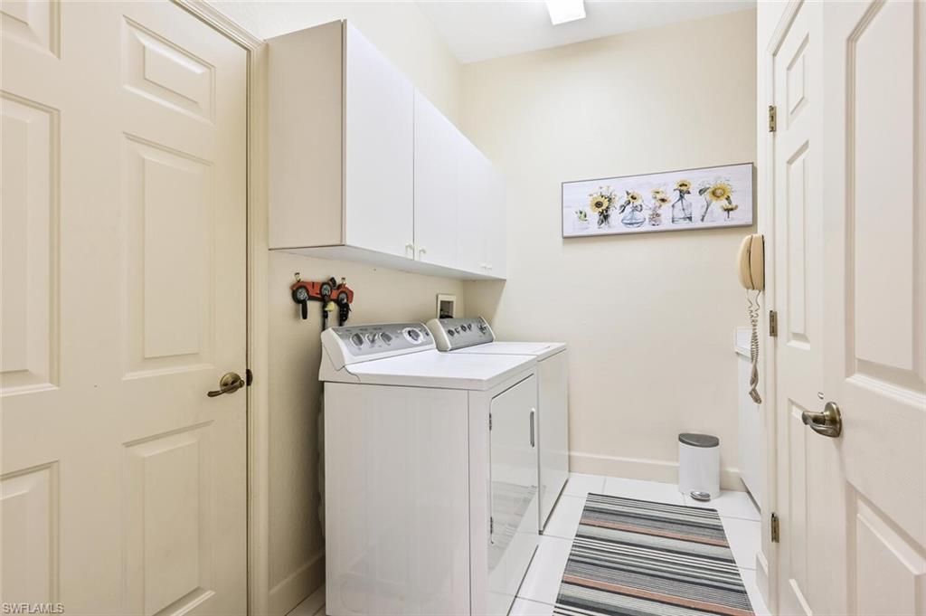 2259 Island Cove Cir , Naples, FL 34109 Photo