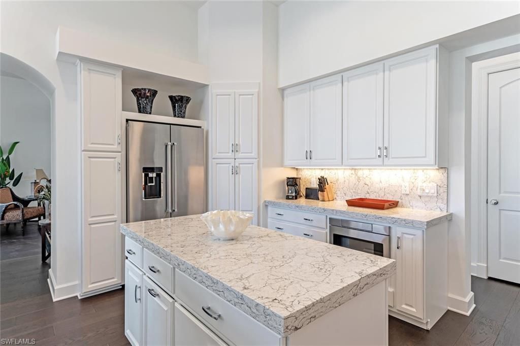 2540 Half Moon Walk , Naples, FL 34102 Photo