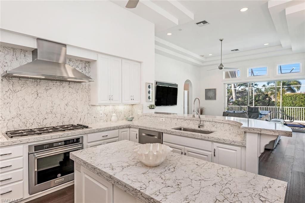 2540 Half Moon Walk , Naples, FL 34102 Photo