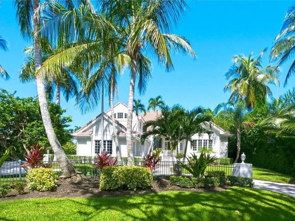 2540 Half Moon WALK, NAPLES, FL 34102