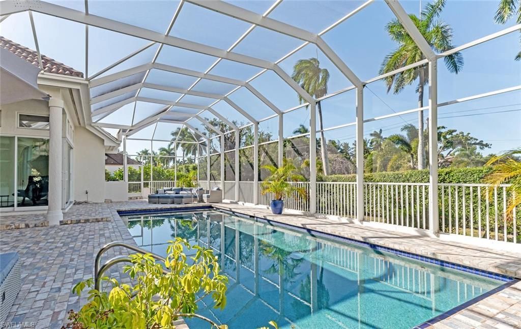 2540 Half Moon Walk , Naples, FL 34102 Photo