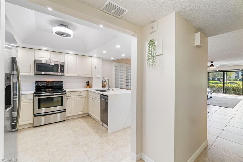 1526 Oyster Catcher Pt, Unit 1526A, Naples, FL 34105 Photo