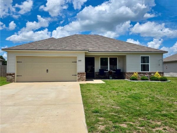 14085 King Arthur Court, Tuscaloosa, AL 35405