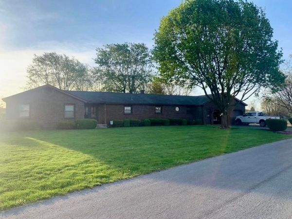330 Northview Drive , London, OH 43140