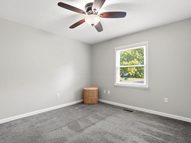 330 Northview Drive, London, OH 43140 Photo 36