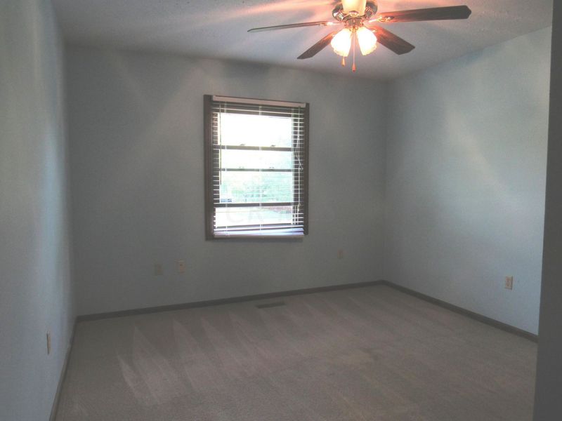 330 Northview Drive, London, OH 43140 Photo 49
