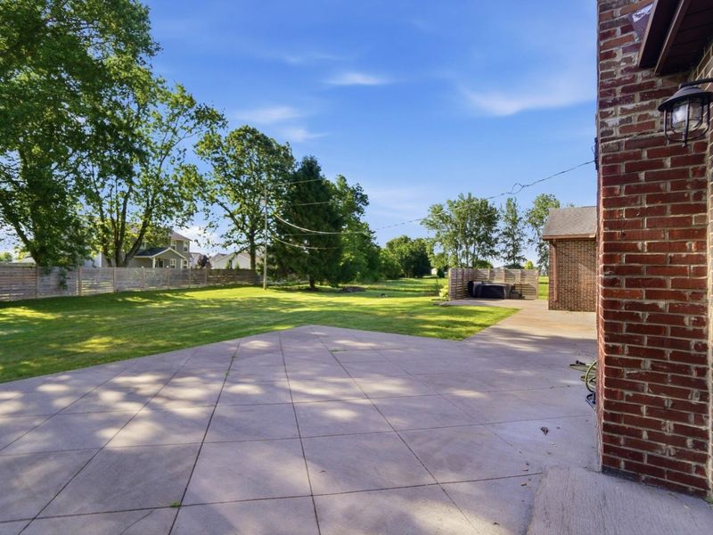 330 Northview Drive, London, OH 43140 Photo 54