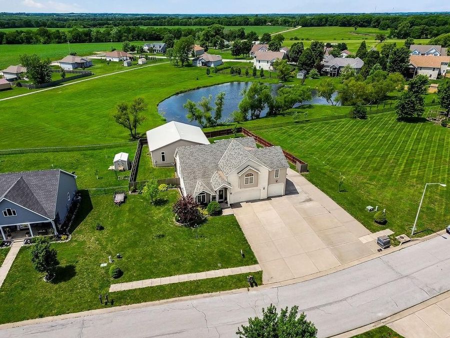 Property Image 36