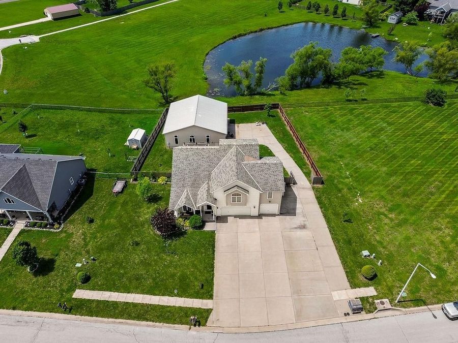 Property Image 37