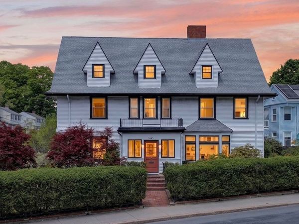 1445 River St, Boston, MA 02136