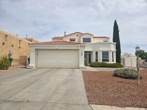 233 Nicklaus Drive SE, Rio Rancho, NM 87124