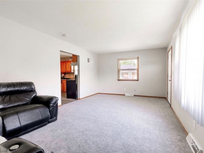 1333 W 23 Street, Lorain, OH 44052 Photo 10