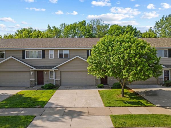 6928 91st Street NE, Monticello, MN 55362