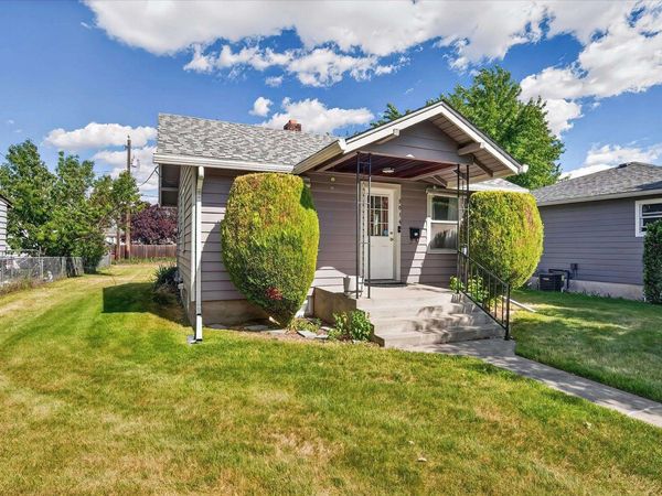 5014 N Elm St, Spokane, WA 99205