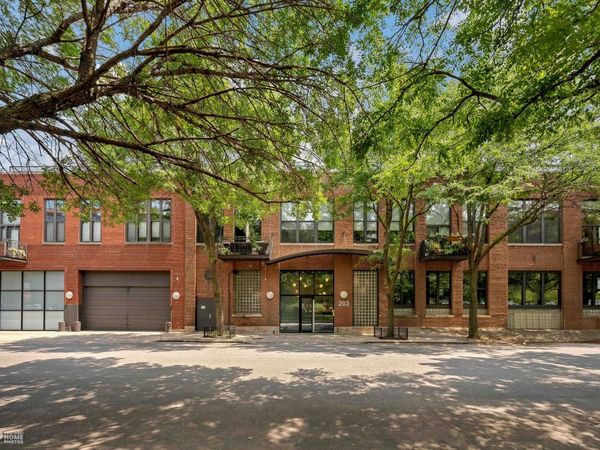 203 S SANGAMON Street , Unit 206, Chicago, IL 60607