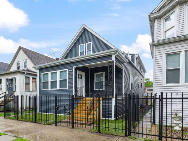 1132 N Waller Avenue , Chicago, IL 60651
