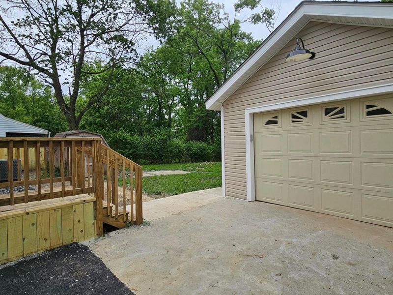 2208 Sagamore Road, Columbus, OH 43219 Photo 2