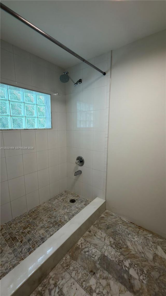 7700 SW 52nd Ct, Miami, FL 33143 Photo
