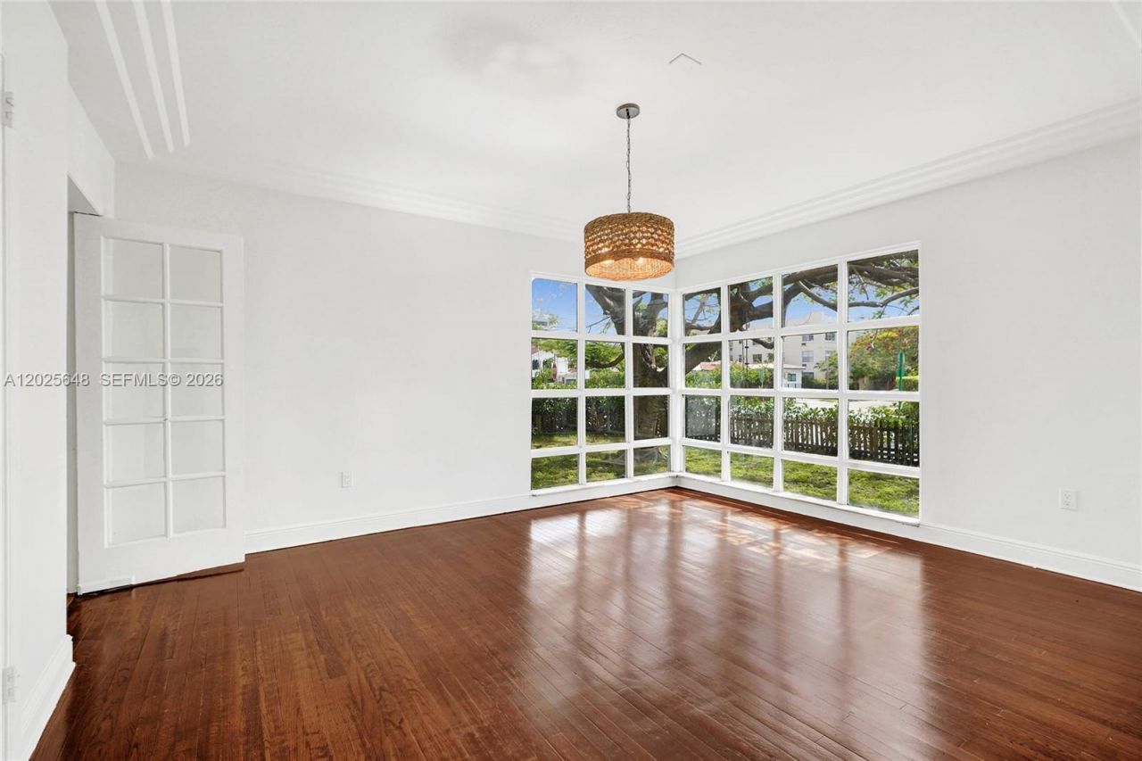 2300 SW 22nd Ave , Miami, FL 33145 Photo