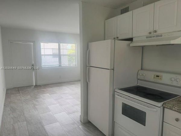 608 5th St , Unit 7, West Palm Beach, FL 33401