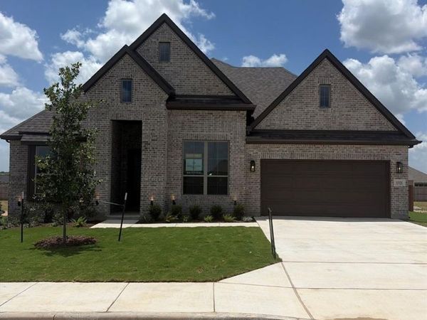 1321 Speck Lane, Hewitt, TX 76643