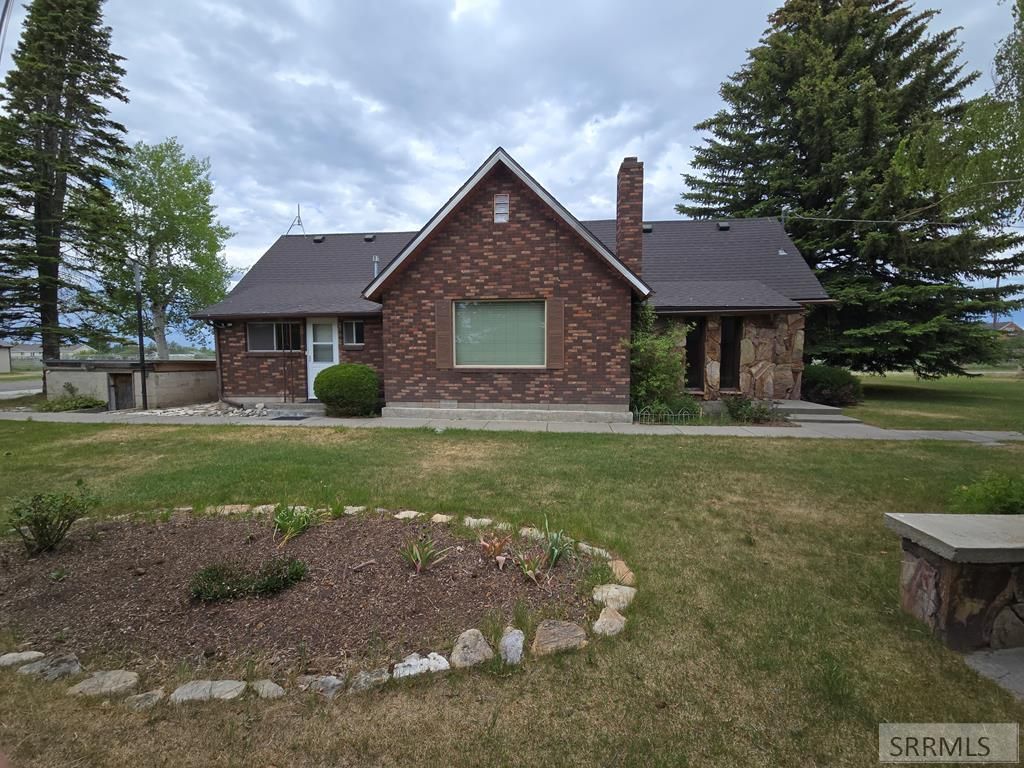 1659 N 3000 W, Rexburg, ID 83440 Main Photo