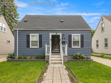 3419 Woodside Street, Dearborn, MI 48124
