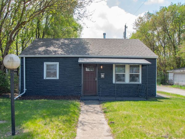 825 E 14th Avenue , Gary, IN 46407