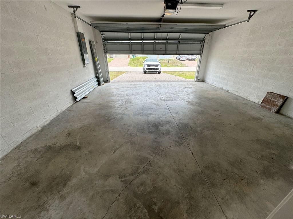 2536 NW 18th Pl, Cape Coral, FL 33993 Photo