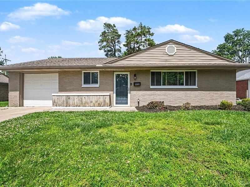 2340 Acorn Drive, Dayton, OH 45419 Photo 1
