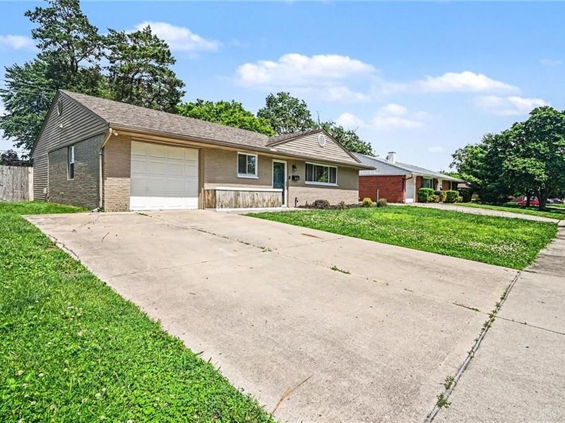 2340 Acorn Drive, Dayton, OH 45419 Photo 3