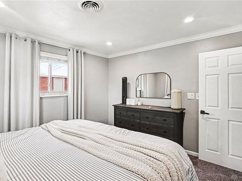 2340 Acorn Drive, Dayton, OH 45419 Photo 9