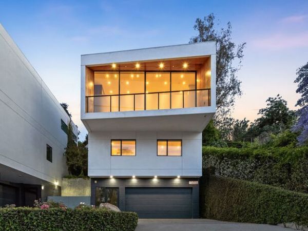 2412 Riverside Drive, Los Angeles, CA 90039