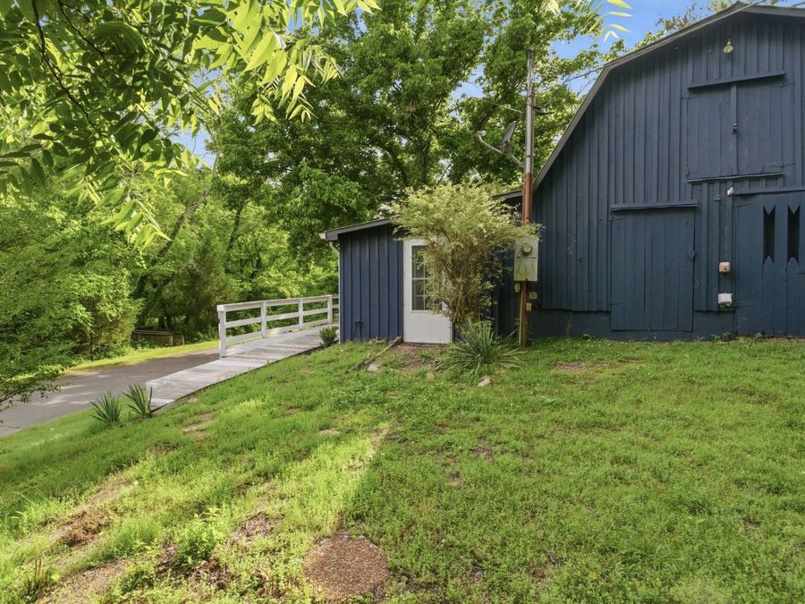 Property Image 36