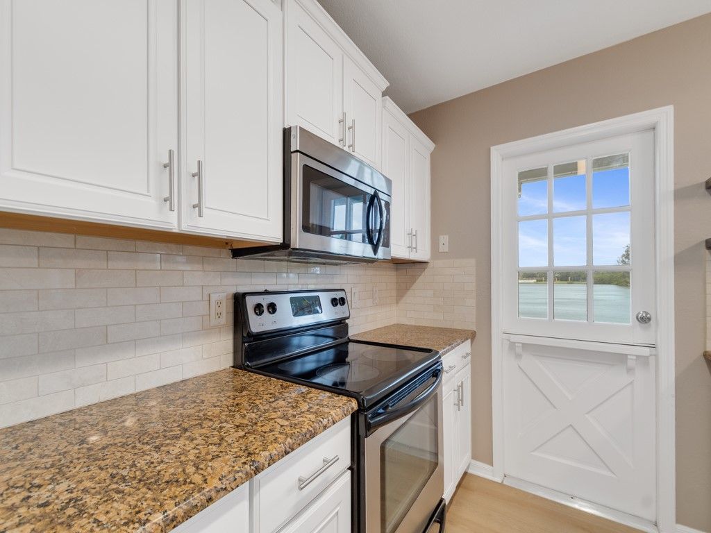 3206 S Lakeview Circle, Unit 105, Hutchinson Island, FL 34949 Photo