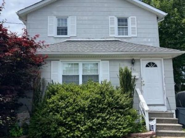 631 CHARLES , MOUNT EPHRAIM, NJ 08059