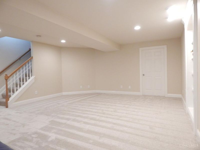 8171 Cheltenham Court, Hamilton Twp, OH 45039 Photo 29