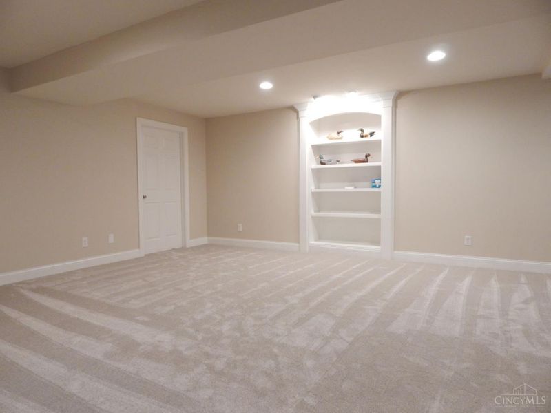 8171 Cheltenham Court, Hamilton Twp, OH 45039 Photo 30