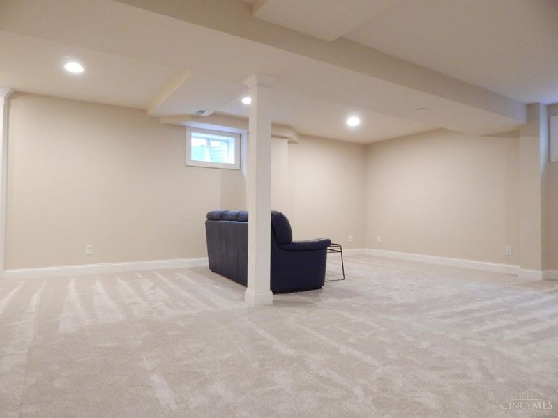 8171 Cheltenham Court, Hamilton Twp, OH 45039 Photo 31