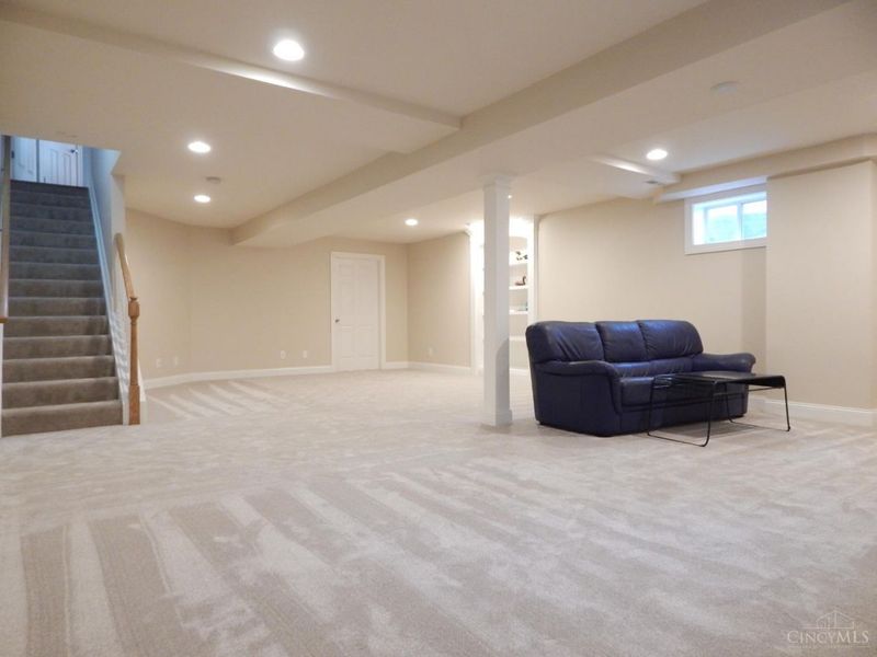 8171 Cheltenham Court, Hamilton Twp, OH 45039 Photo 32