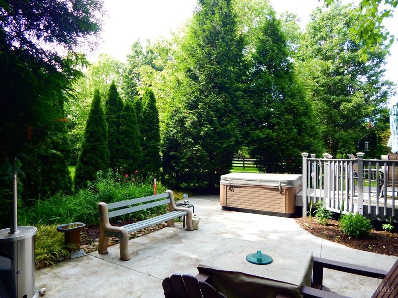 8171 Cheltenham Court, Hamilton Twp, OH 45039 Photo 35