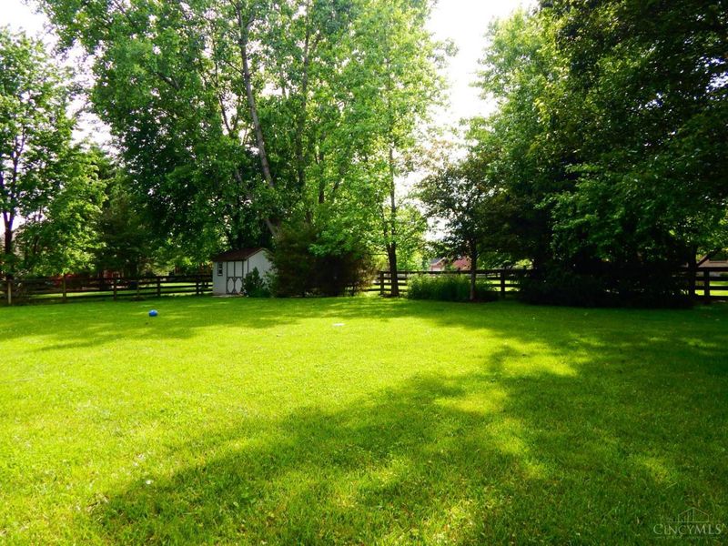 8171 Cheltenham Court, Hamilton Twp, OH 45039 Photo 36