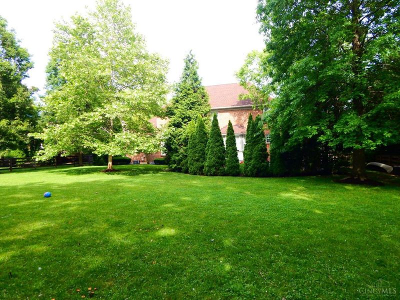 8171 Cheltenham Court, Hamilton Twp, OH 45039 Photo 42